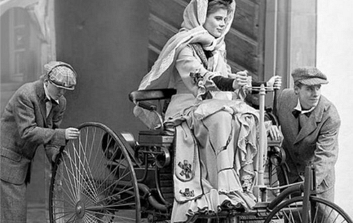 Bertha benz film 700x519