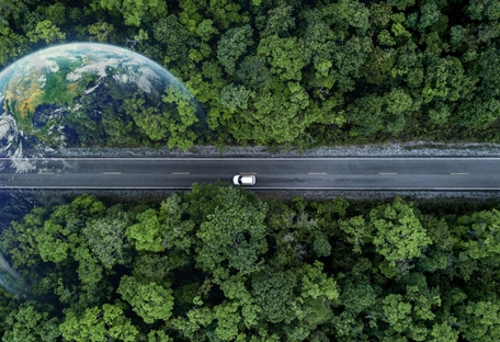 Shutterstock 2210586683