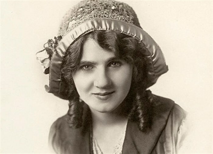 Florence Lawrence 1908 Portrait