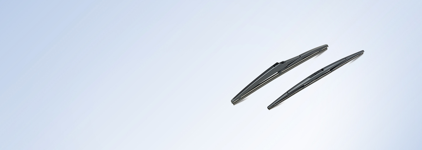 Rear blades 1440x512px cover image